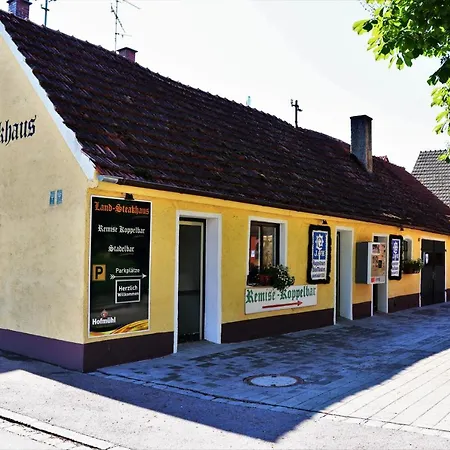 게스트하우스 Landsteakhaus 4*