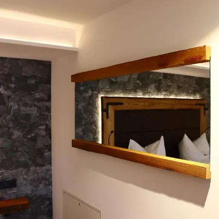 Landsteakhaus 4*
