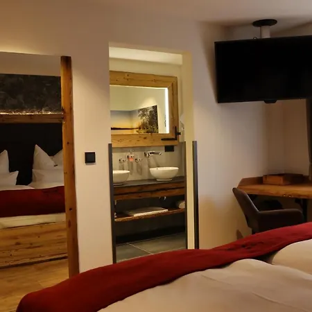 Landsteakhaus Guest house Marxheim