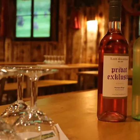 Landsteakhaus Pensjonat 4*