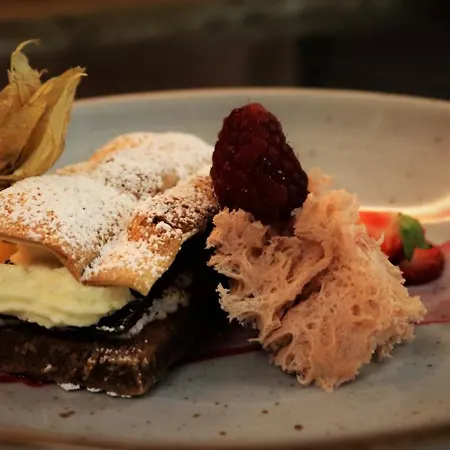 Pensión Landsteakhaus 4*