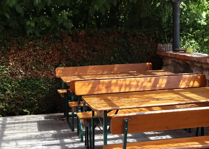 בית הארחה Landsteakhaus